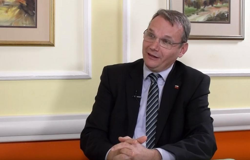 Marjan Podobnik: Zavržno je, da mediji, zvesti 